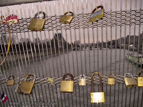 pad locks, first apperance ponts des art