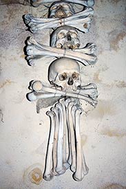 Hanging skulls, sedlec ossuary, prague